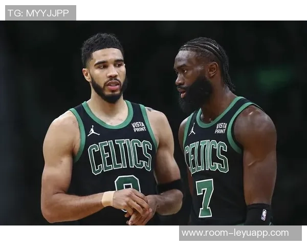 张佳玮分析杰伦布朗与塔图姆本季MVP排名前景及潜力 张佳玮分析杰伦布朗与塔图姆本季MVP排名前景及潜力