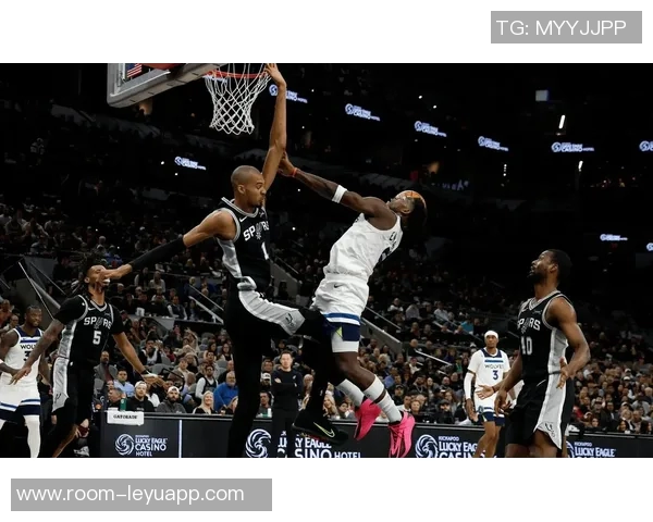 媒体人揭秘NBA季前赛邀请制马刺快船森林狼需支付广州出场费 媒体人揭秘NBA季前赛邀请制马刺快船森林狼需支付广州出场费