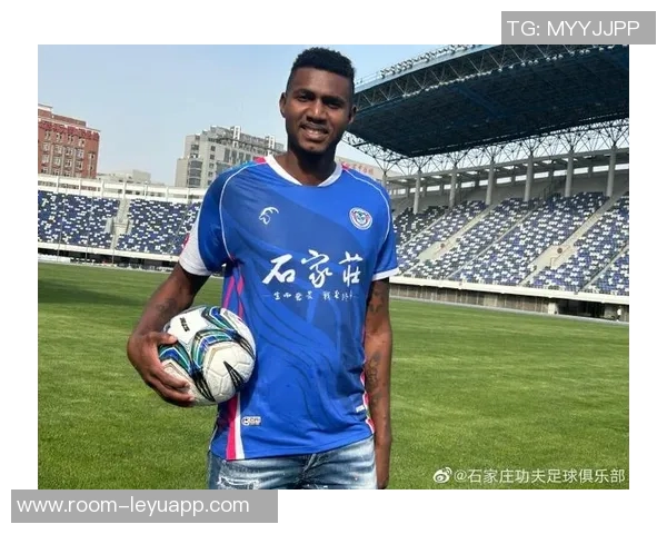 致敬并肩奋斗的岁月祝何塞阿约维丹克莱尔冈萨雷斯未来辉煌灿烂 致敬并肩奋斗的岁月祝何塞阿约维丹克莱尔冈萨雷斯未来辉煌灿烂