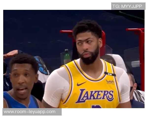 独行侠关注浓眉恢复情况与弗拉格配合对球队胜利的潜在影响